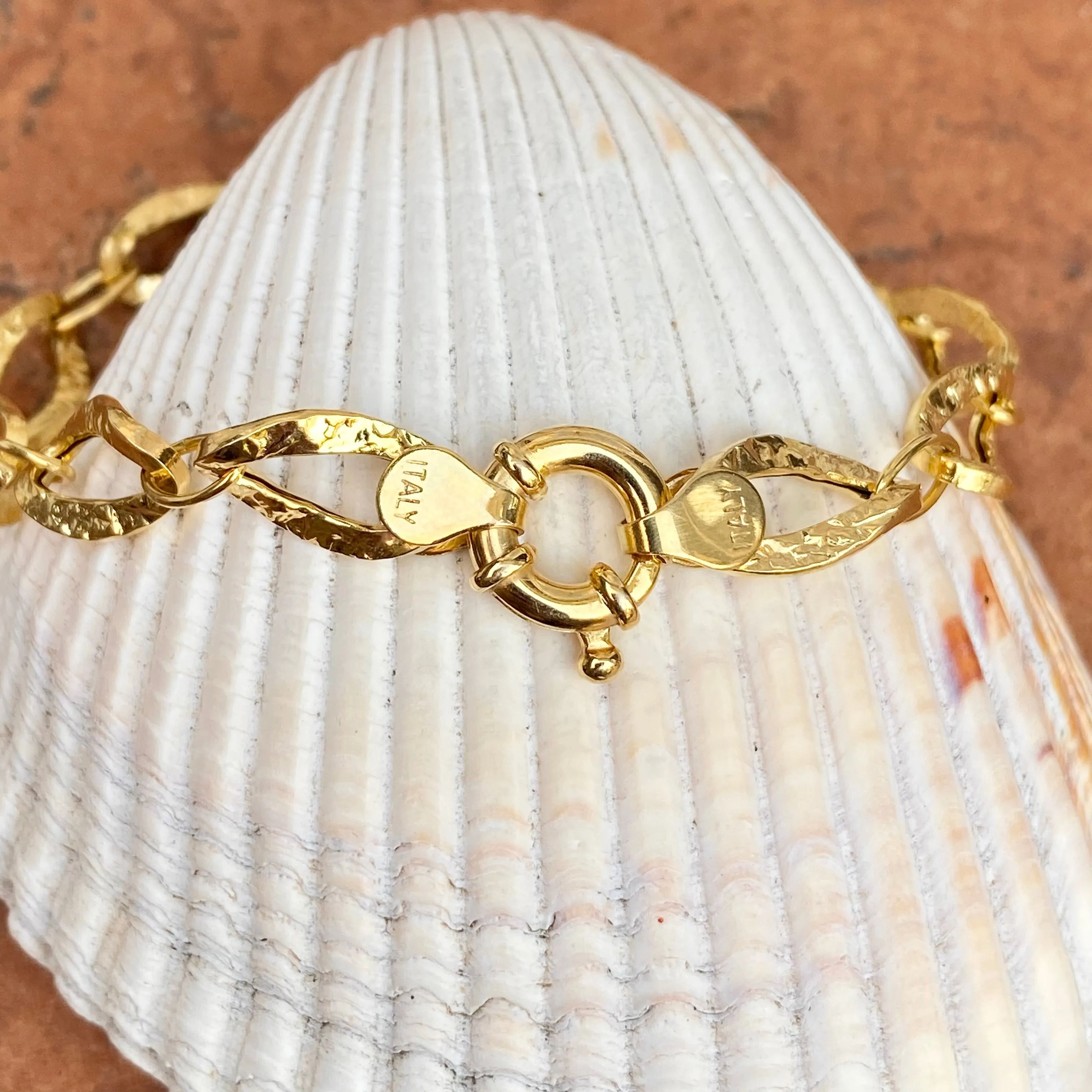 14KT Yellow Gold Hammered Oval Link Toggle Bracelet