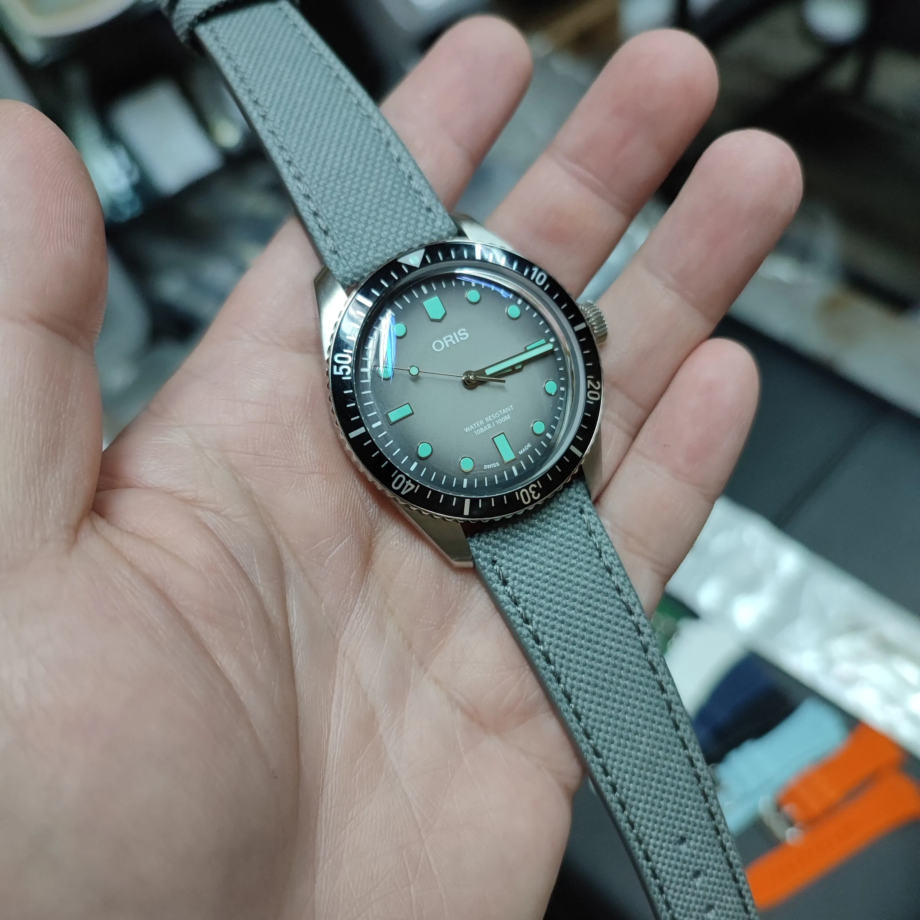18mm, 20mm Grey Nylon Watch Strap, Non-Padded