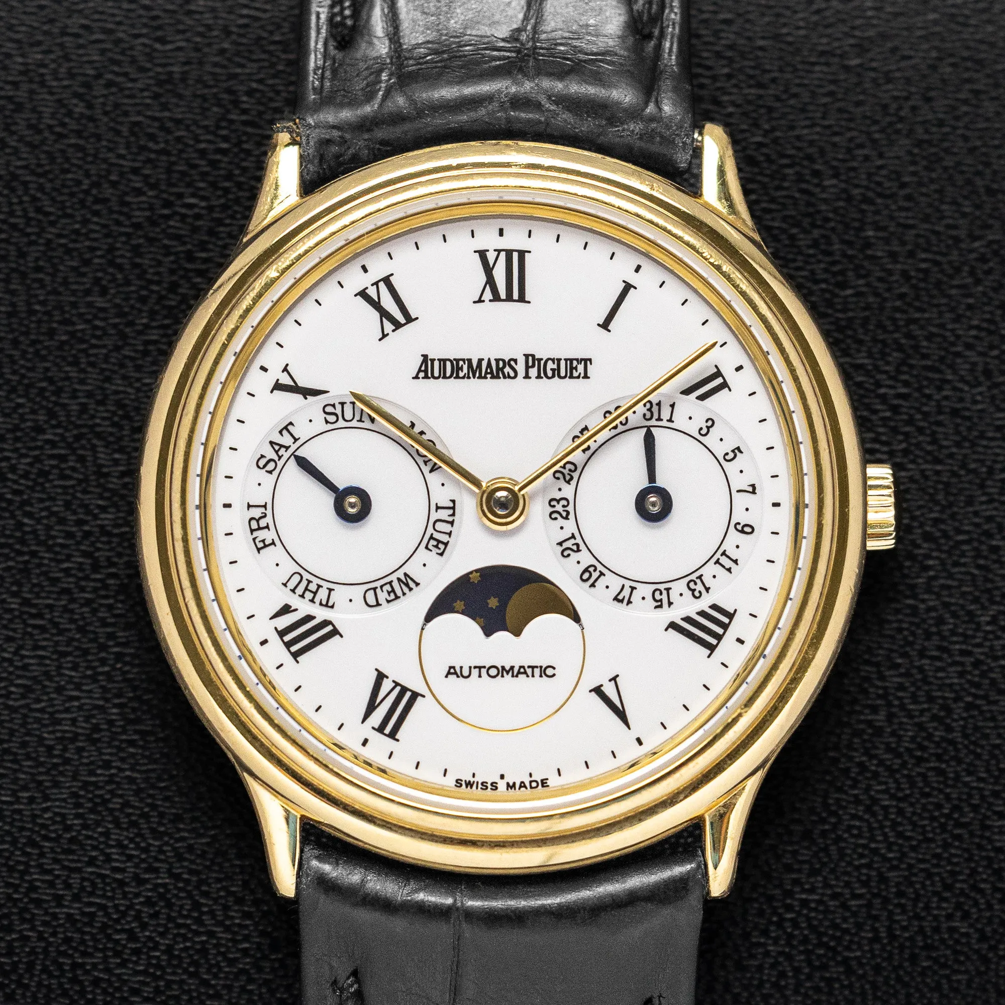 Audemars Piguet Day Date Moonphase 25589BA.PP.A002XX01