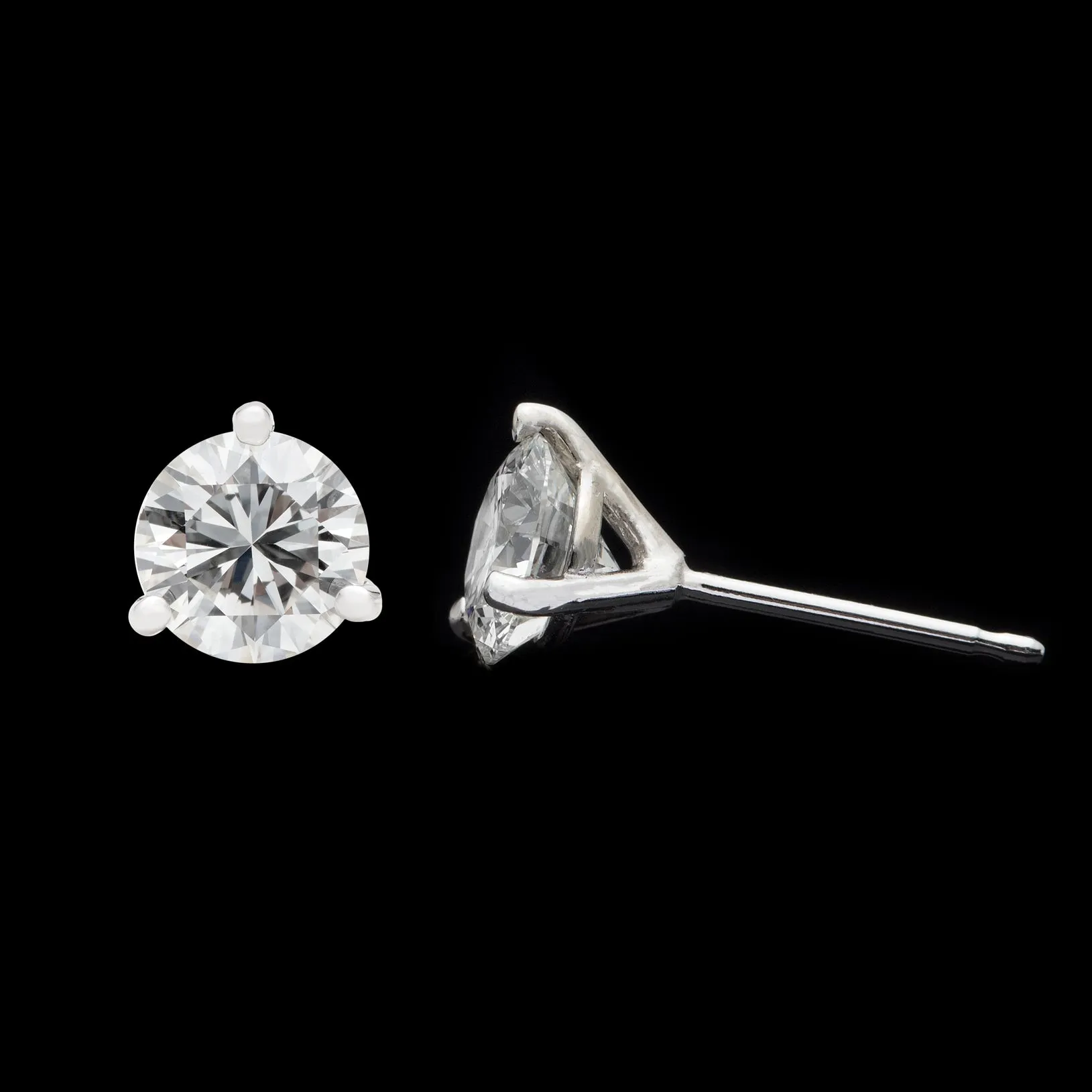 Extraordinary 3.12 carat GIA Diamond Studs