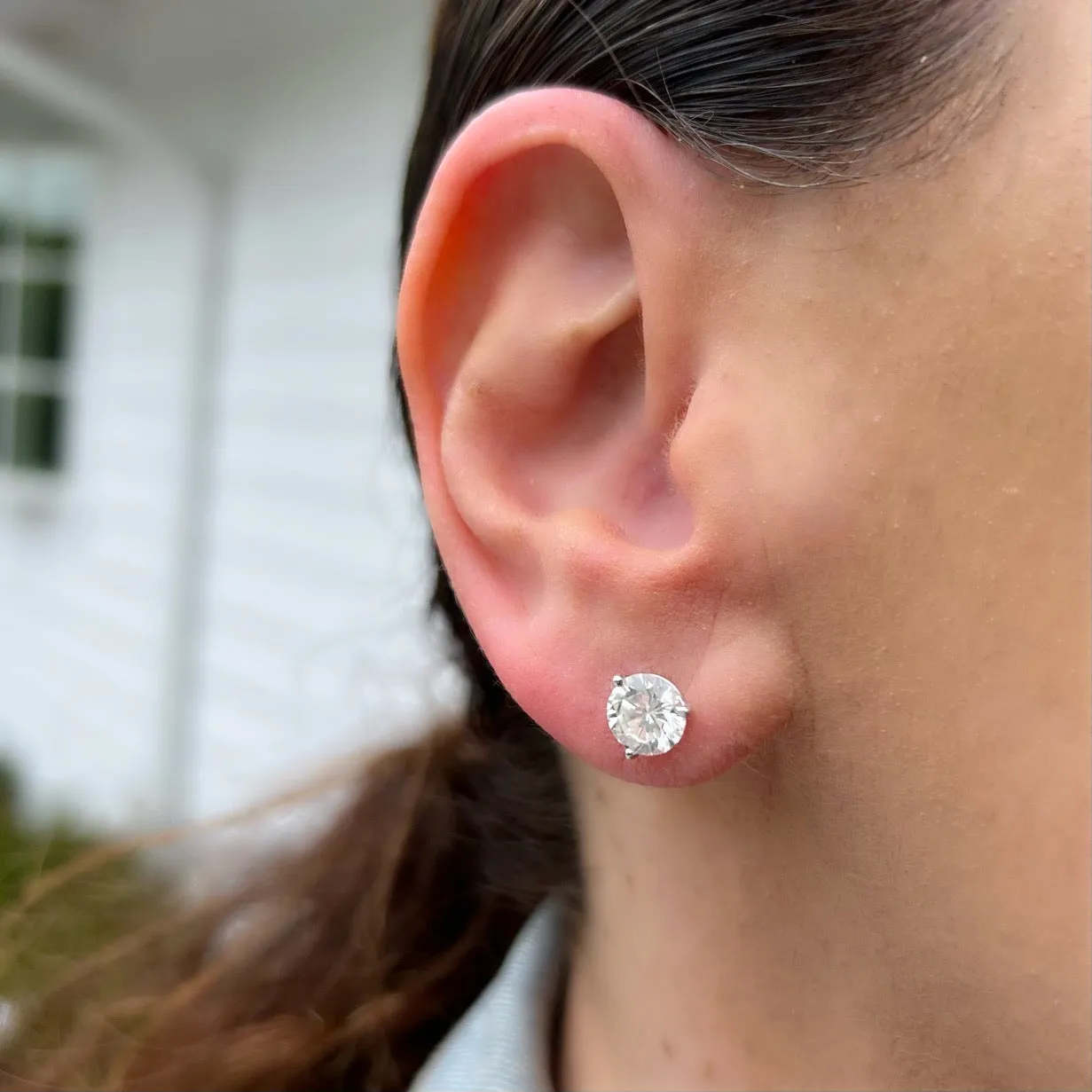 Extraordinary 3.12 carat GIA Diamond Studs