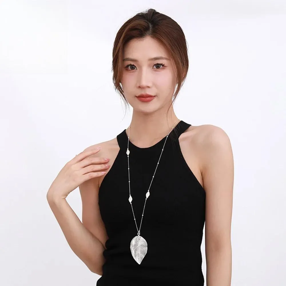 Fashion Jewelry Necklace Long Chain Special Hollow Out Leaf Charm Design Pendant Necklaces