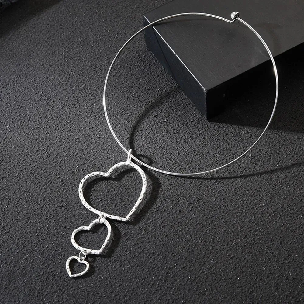 Fashion Silver Color Hollow Out Hearts Pendant Necklace for Women