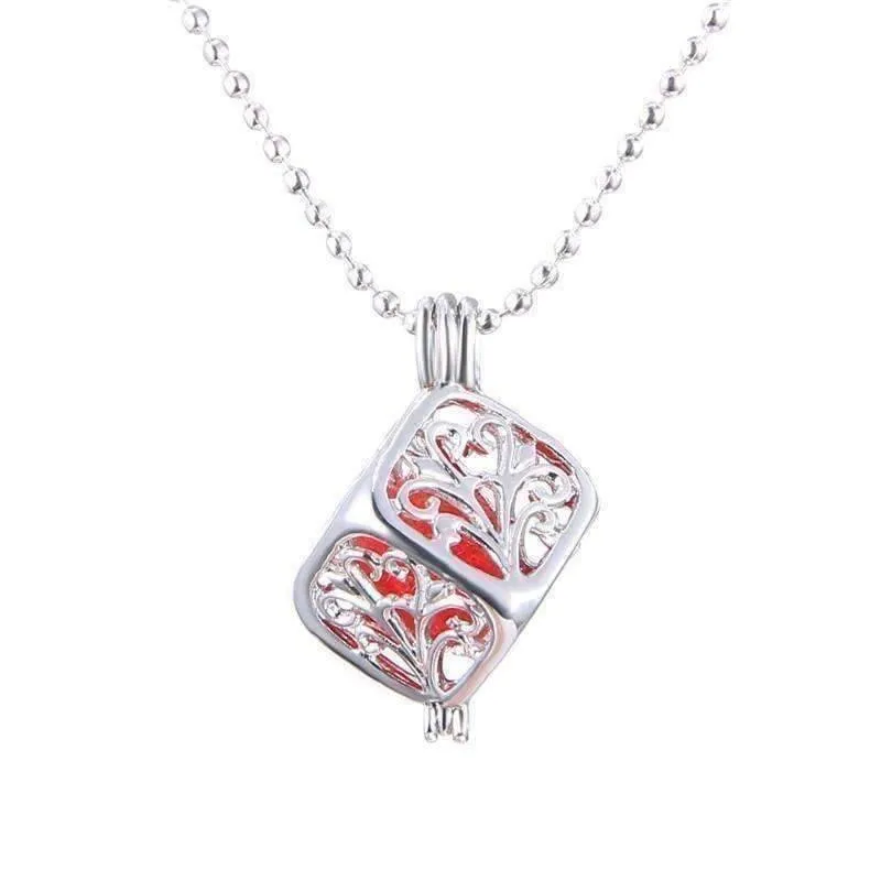 Filigree Aromatherapy Scent Diffuser Locket Necklace
