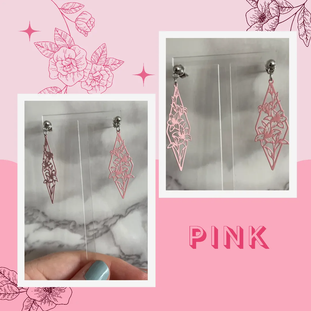 Geometric Floral Huggie Hoop Earrings