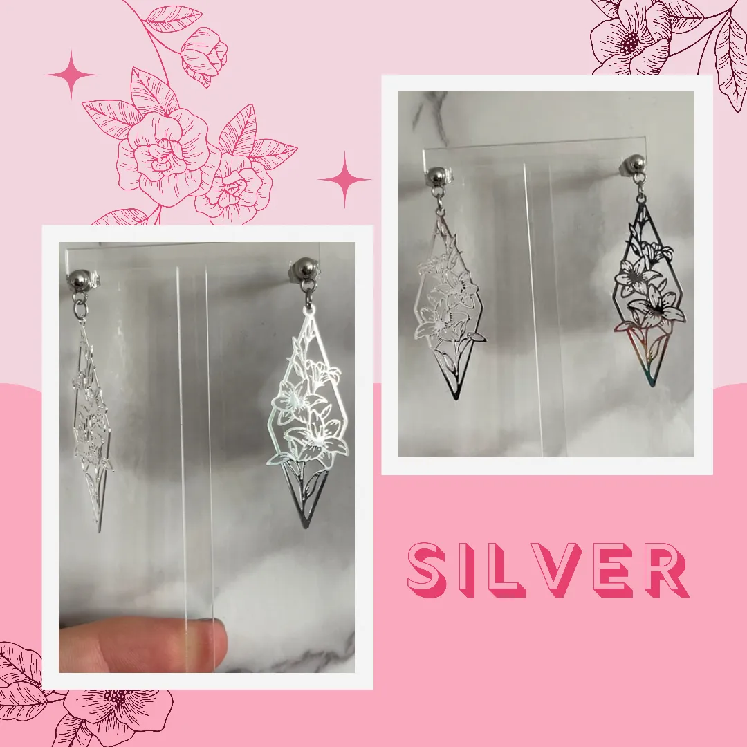 Geometric Floral Huggie Hoop Earrings