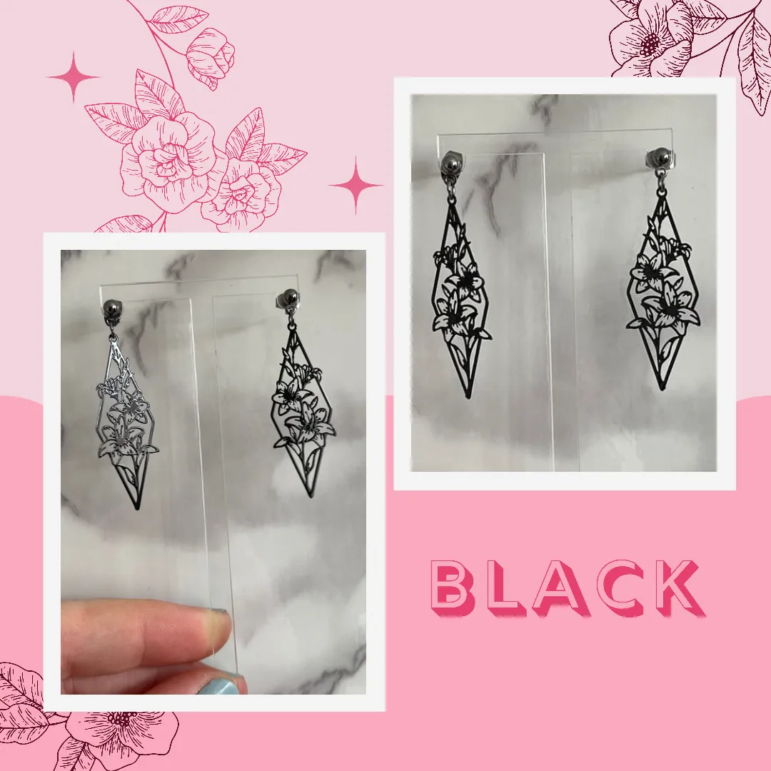 Geometric Floral Huggie Hoop Earrings