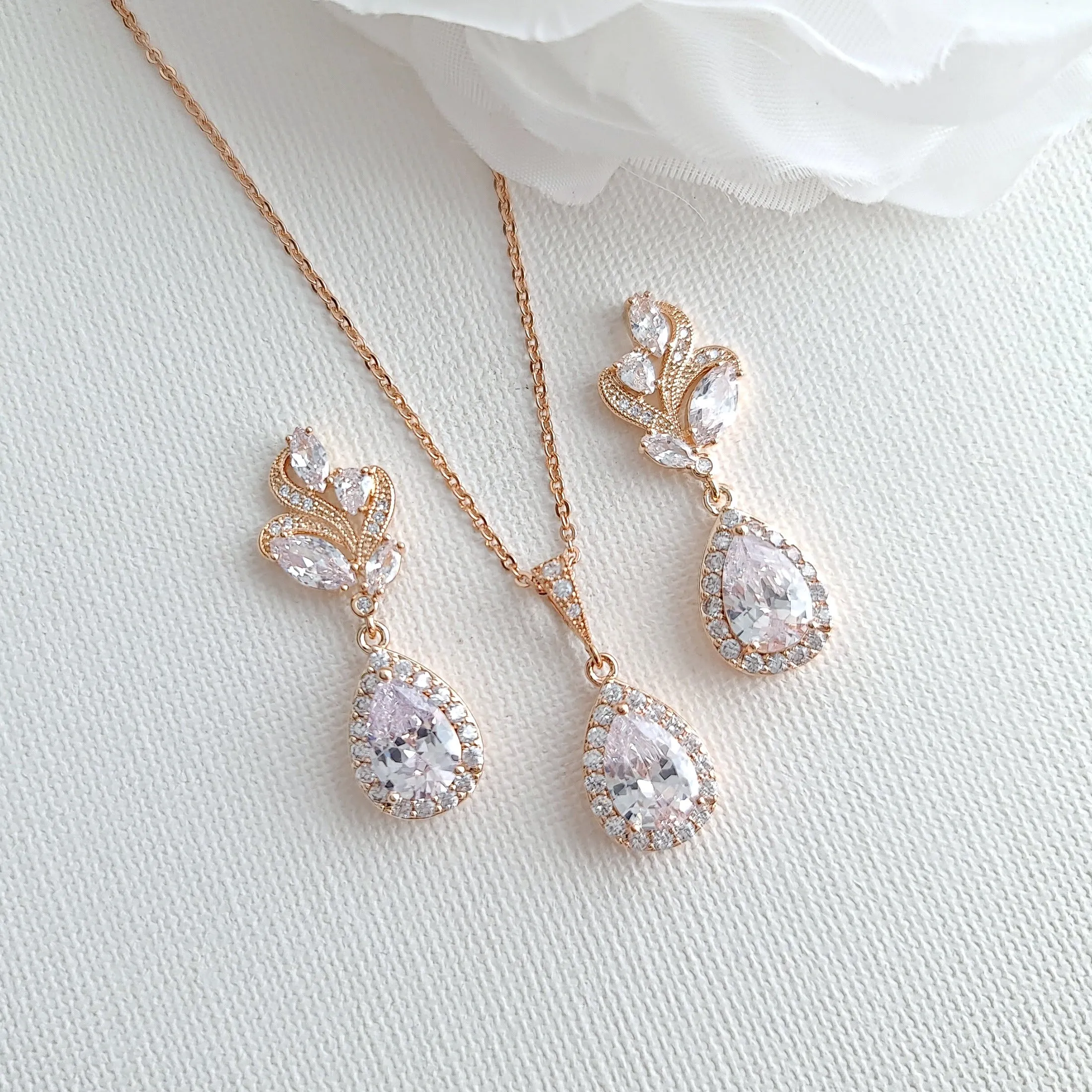 Gold Earrings and Necklace Set For Wedding-Wavy