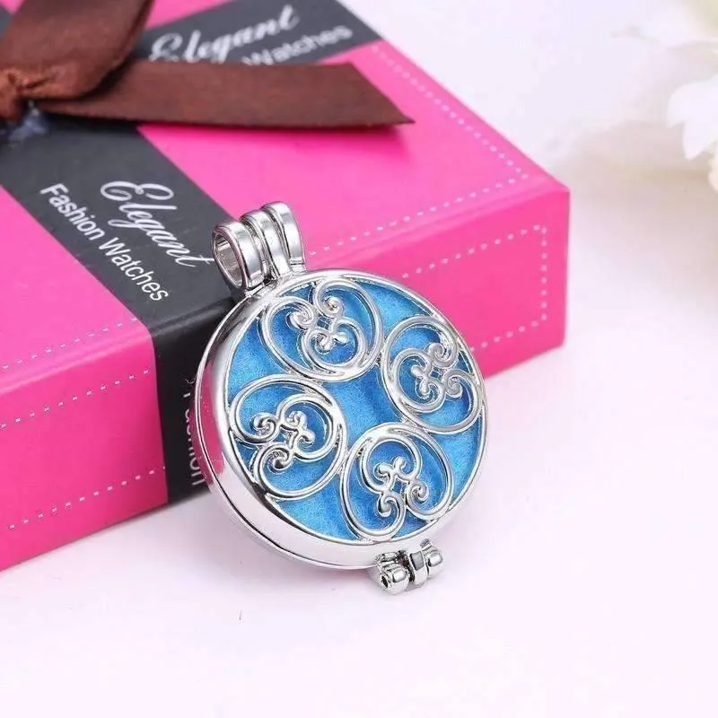 Large Round Filigree Aromatherapy Scent Diffuser Locket Necklace