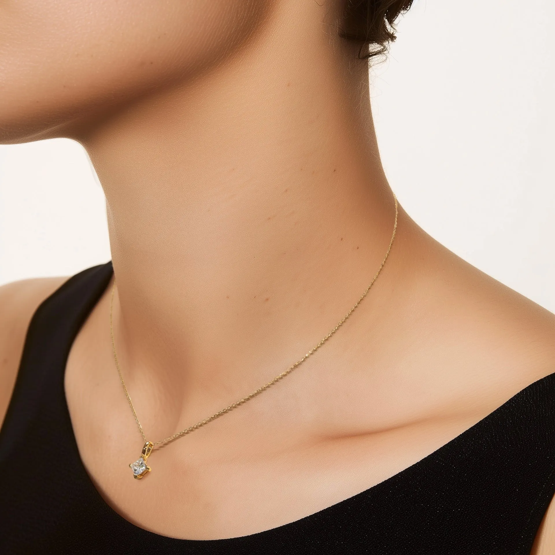 Mercury solitaire bale necklace 1ct