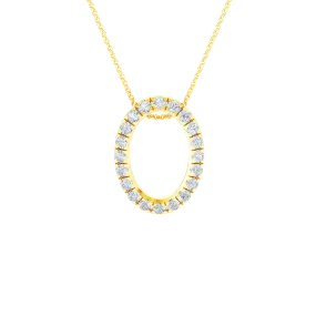 Oval pendant necklace