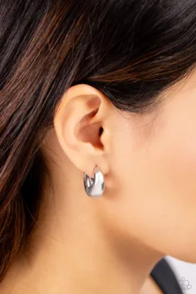Paparazzi Earring ~ Boss BEVEL - Silver