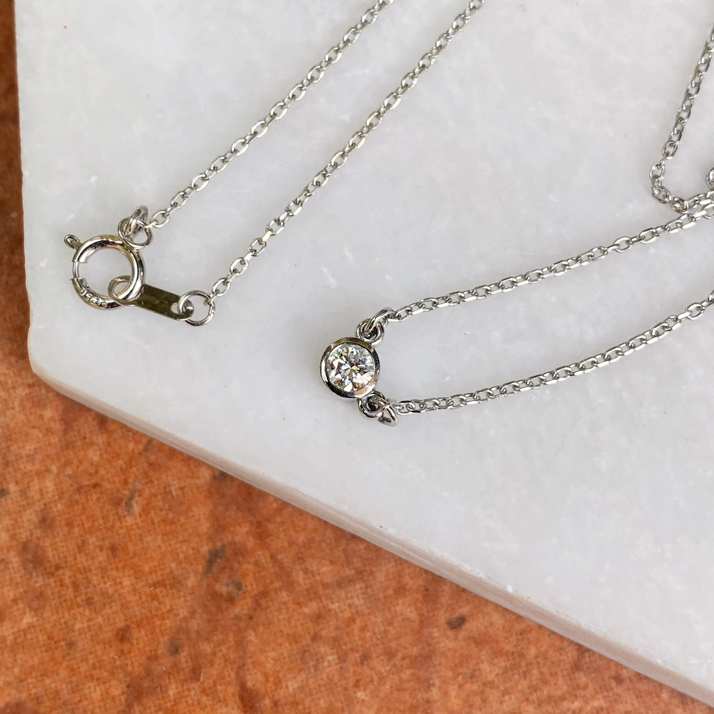 Platinum Bezel Set 1/10 CT Diamond Pendant Chain Necklace
