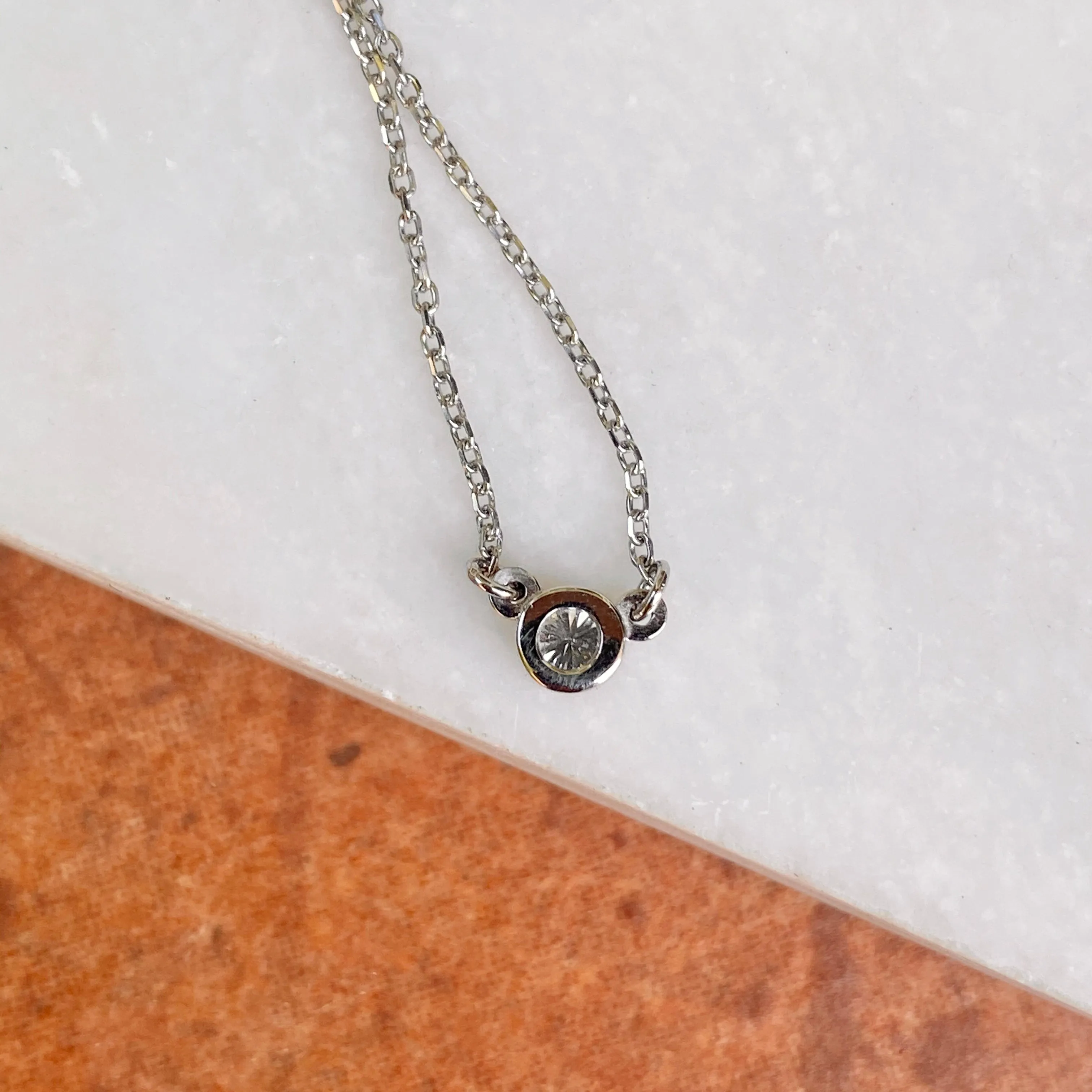 Platinum Bezel Set 1/10 CT Diamond Pendant Chain Necklace