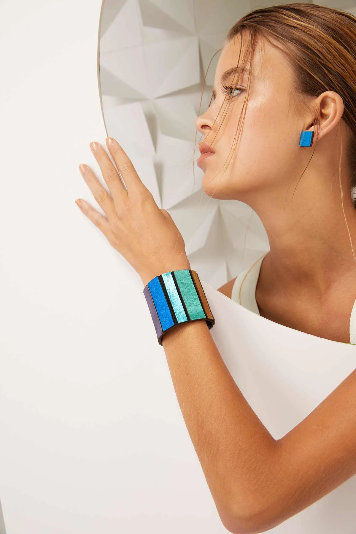 Rainbow Round Bracelet
