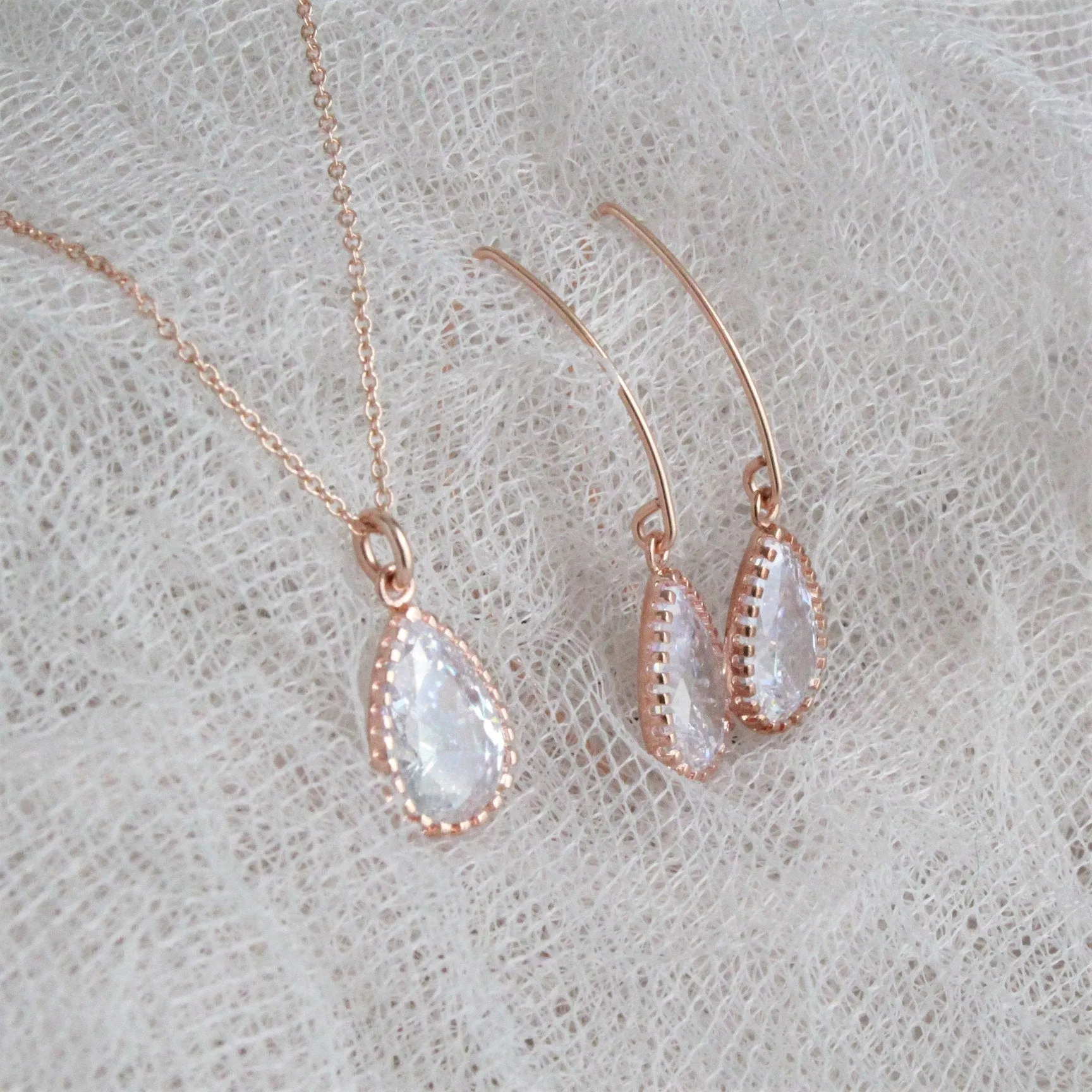 Rose Gold Crystal Dangle Earrings & Necklace Set