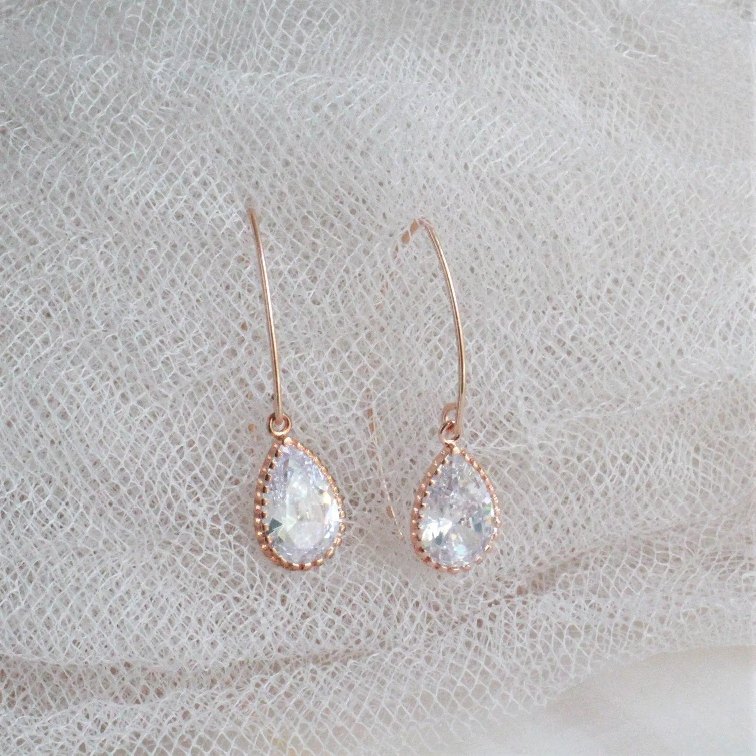 Rose Gold Crystal Dangle Earrings & Necklace Set