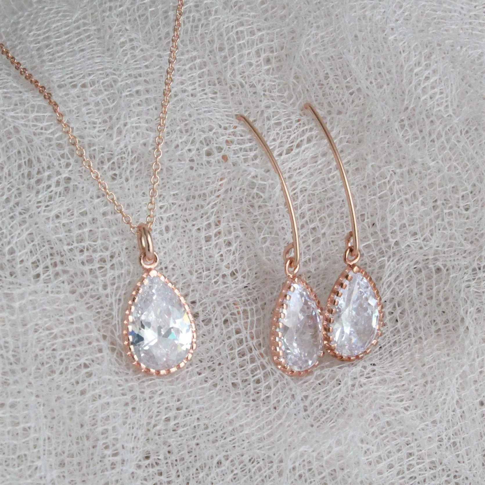 Rose Gold Crystal Dangle Earrings & Necklace Set