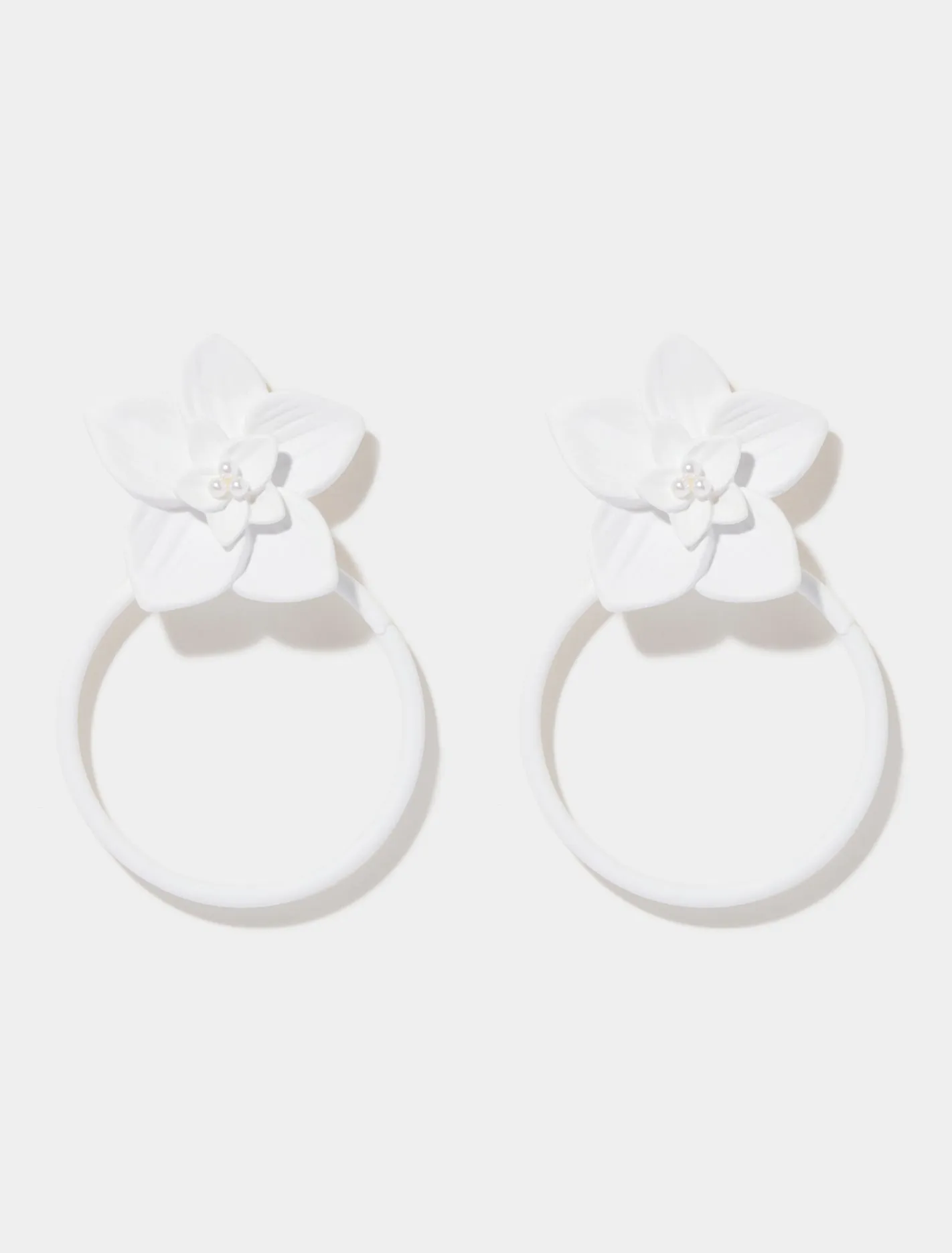 Signature Frieda Flower Hoop Earrings