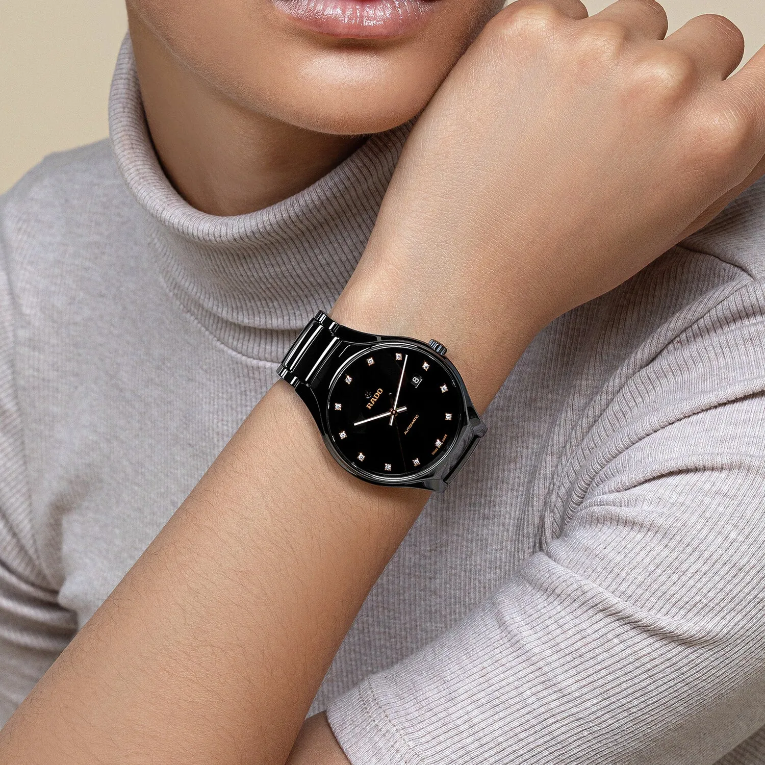 True Men Automatic Analog Ceramic Watch R27056732